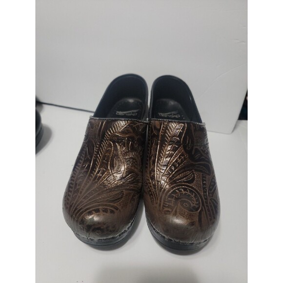 DANSKO CLOG Brown BLACK PATENT LEATHER SLIP ON SHOE WOMEN  EU 36 US 6 - Picture 1 of 7